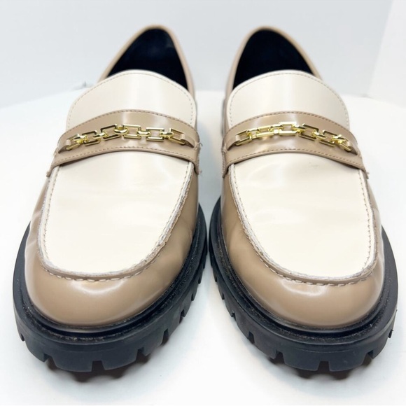 Ann Taylor Genuine Leather Chunky Loafers with Gold Accent Sz 9.5 - Picture 3 of 6
